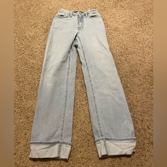 Ultra High Rise Dad Jean - Picture 3 of 4